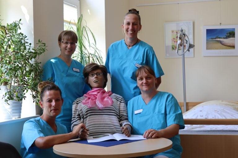 impressionen ausbildung 4 - Ausbildung Pflegefachkraft Rostock - Karriere bei der Rostocker Heimstiftung